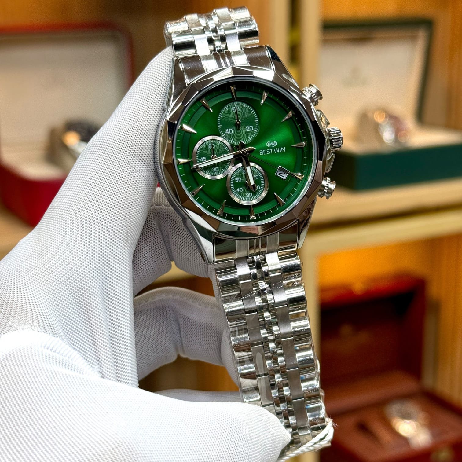 BESTWIN Luxury Green Dial Chronograph Men's Watch - Silver Stainless Steel Chain with Emerald Dial & Date Display